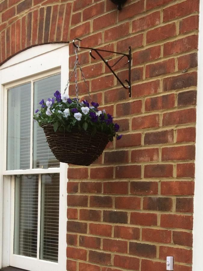 Coastal Escape Deal - 2 Bedroom House -Short Lets & Serviced Accommodation Exterior foto